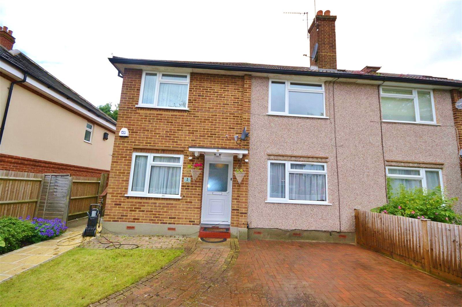 2 bedroom Ground Floor Flat to rent - Martyn Gerrard