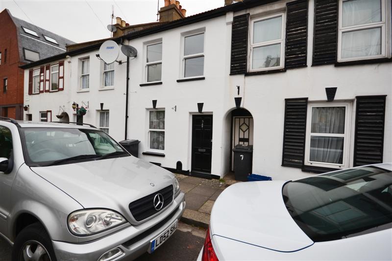 2 bedroom Terraced House to rent - Martyn Gerrard