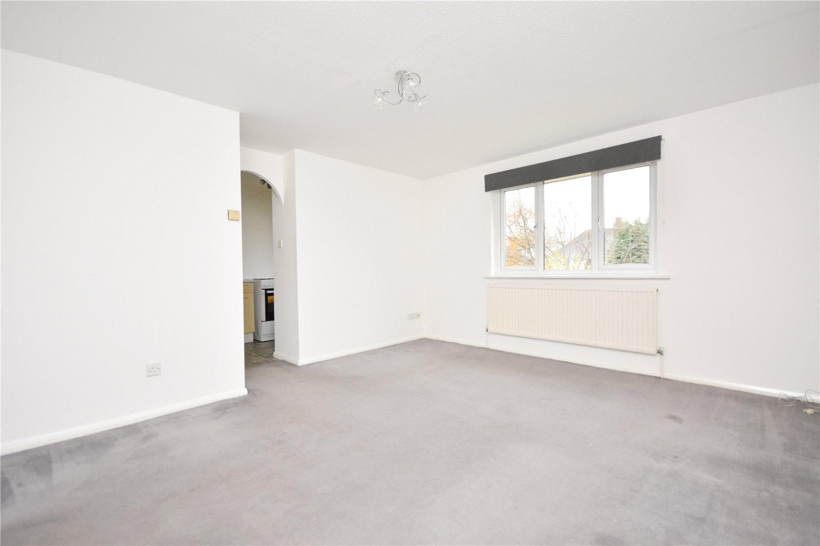 2 bedroom Apartment to rent + ' - Martyn Gerrard