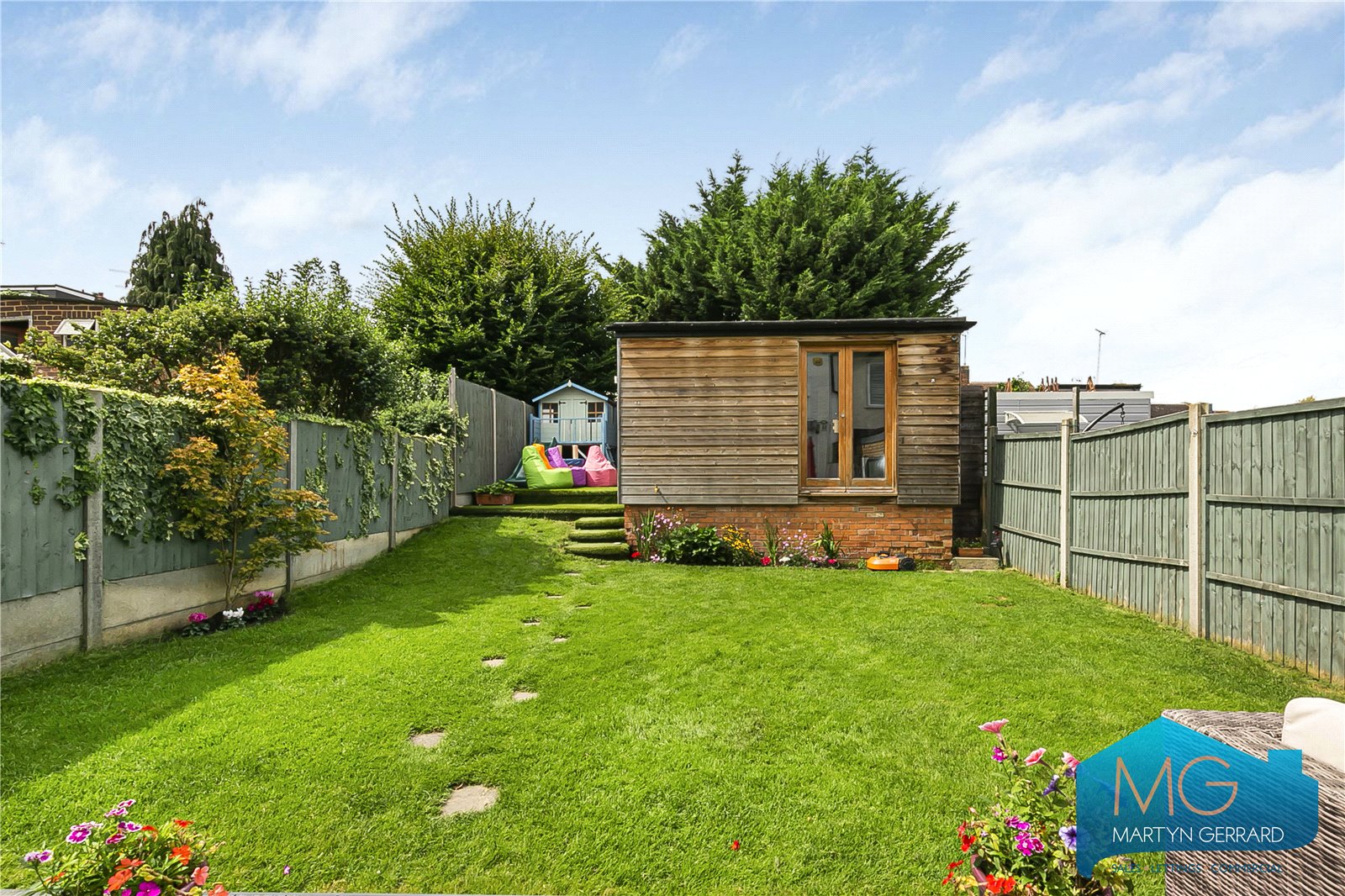 4 bedroom Semi-Detached House for sale - Martyn Gerrard