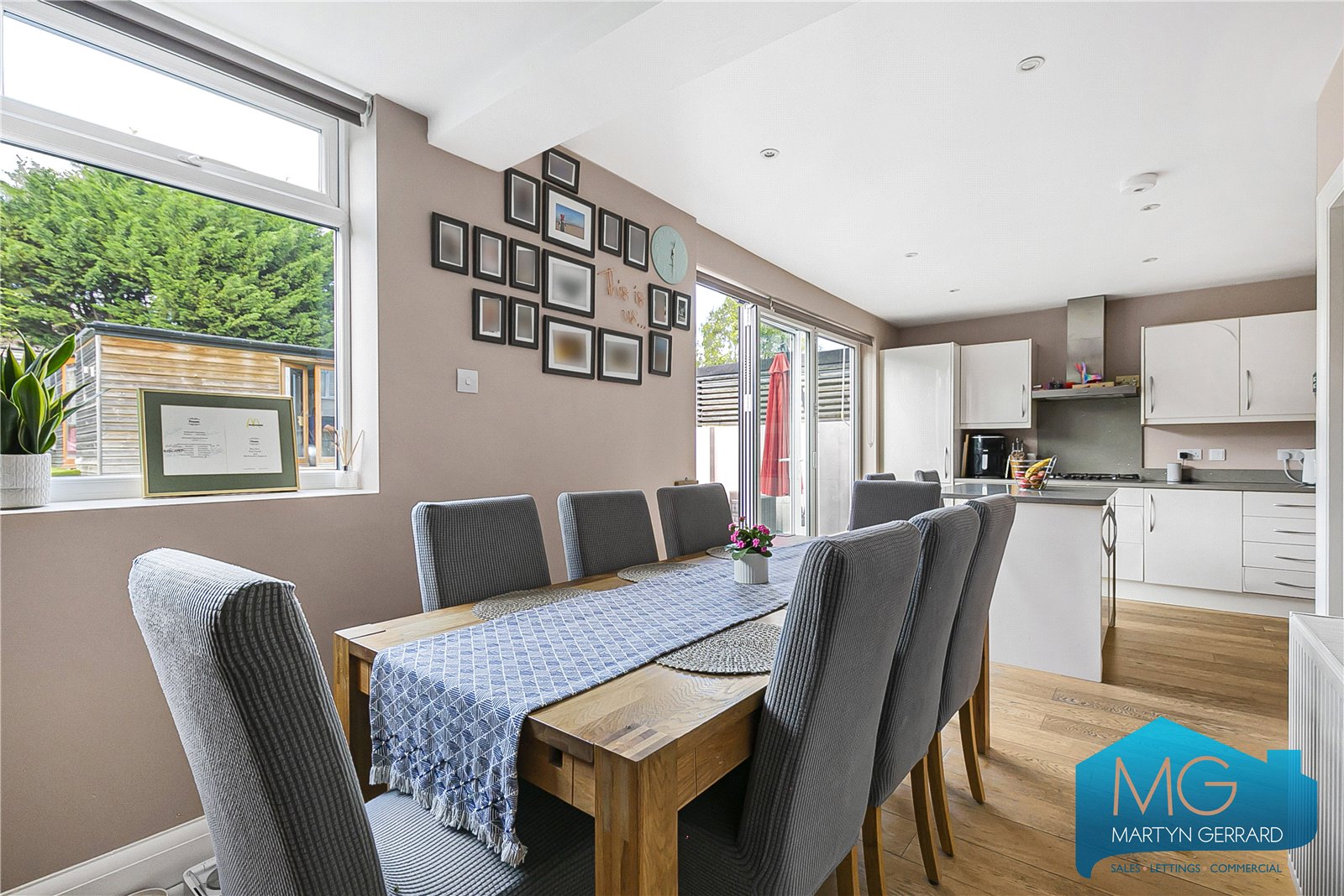 4 bedroom Semi-Detached House for sale - Martyn Gerrard