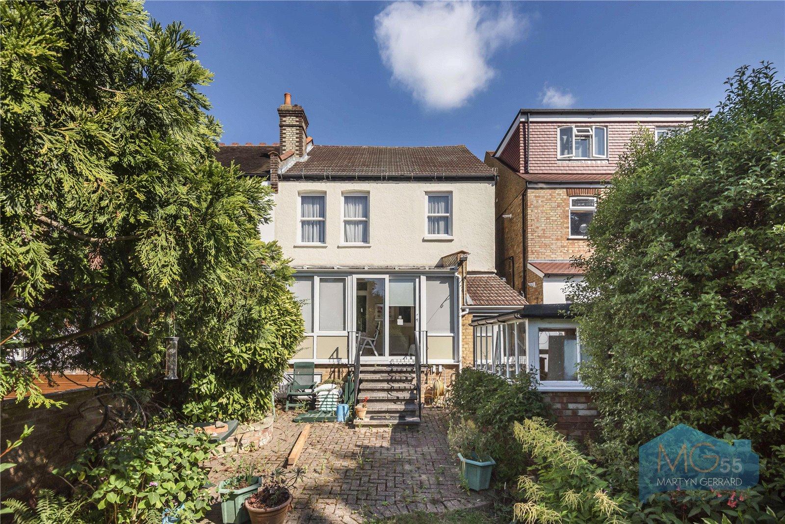 4 bedroom Semi-Detached House for sale - Martyn Gerrard