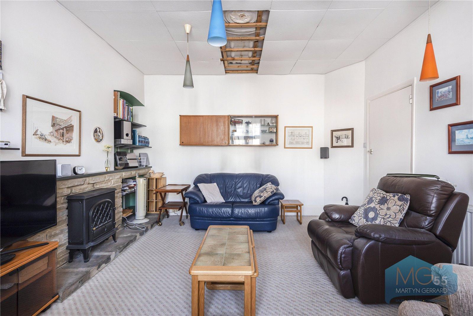 4 bedroom Semi-Detached House for sale - Martyn Gerrard