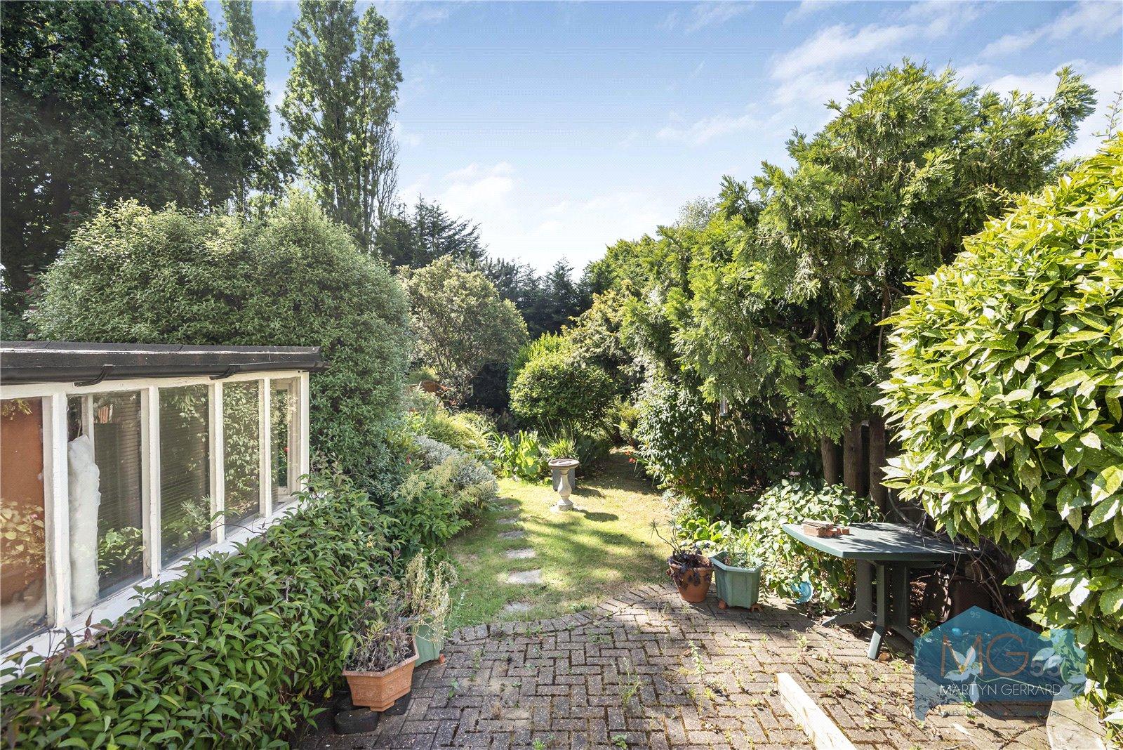 4 bedroom Semi-Detached House for sale - Martyn Gerrard