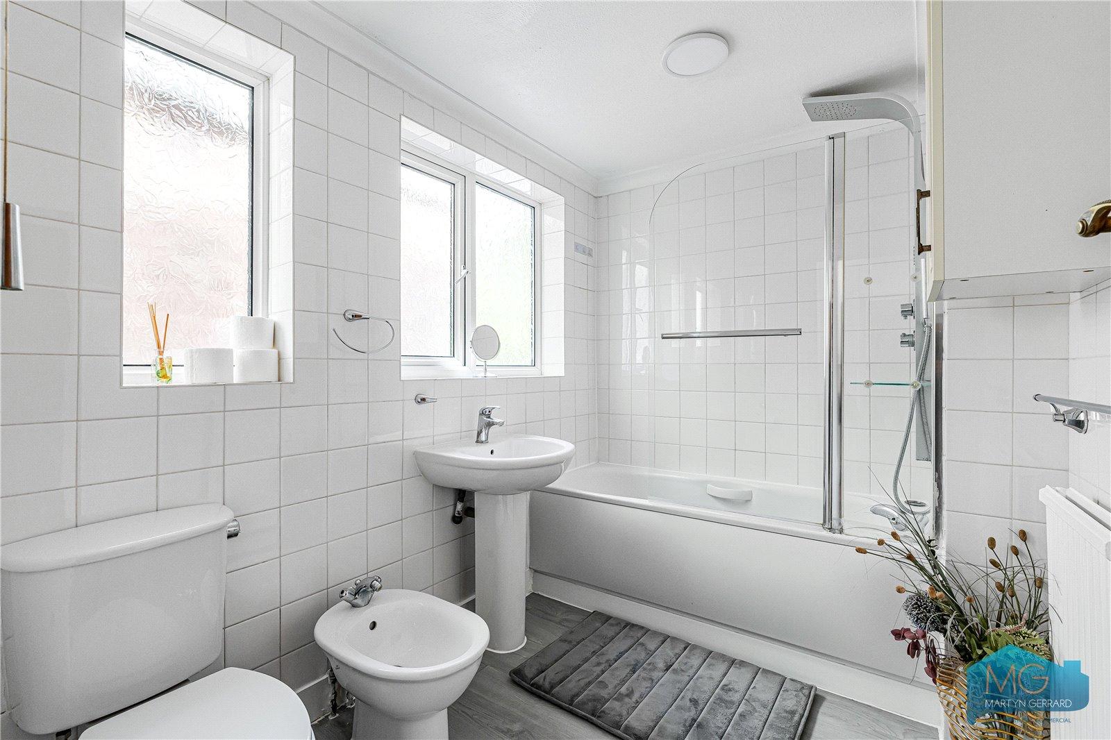 4 bedroom Semi-Detached House for sale - Martyn Gerrard