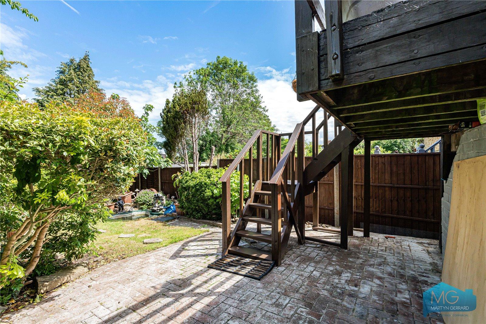 4 bedroom Semi-Detached House for sale - Martyn Gerrard