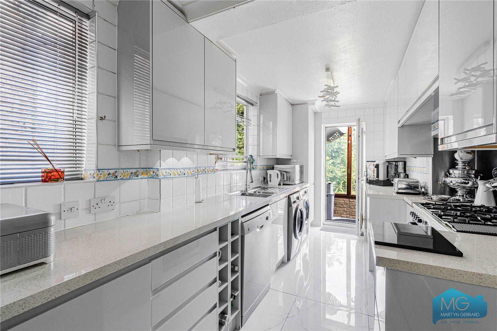 4 bedroom Semi-Detached House for sale - Martyn Gerrard