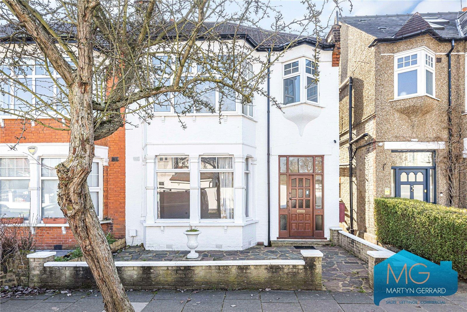 4 bedroom Semi-Detached House for sale - Martyn Gerrard