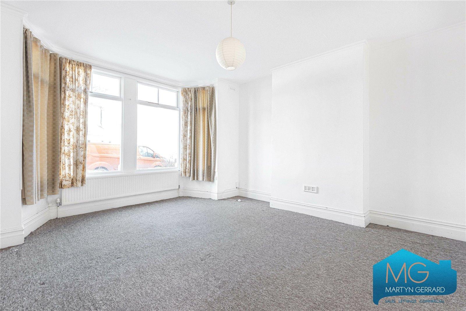 4 bedroom Semi-Detached House for sale - Martyn Gerrard