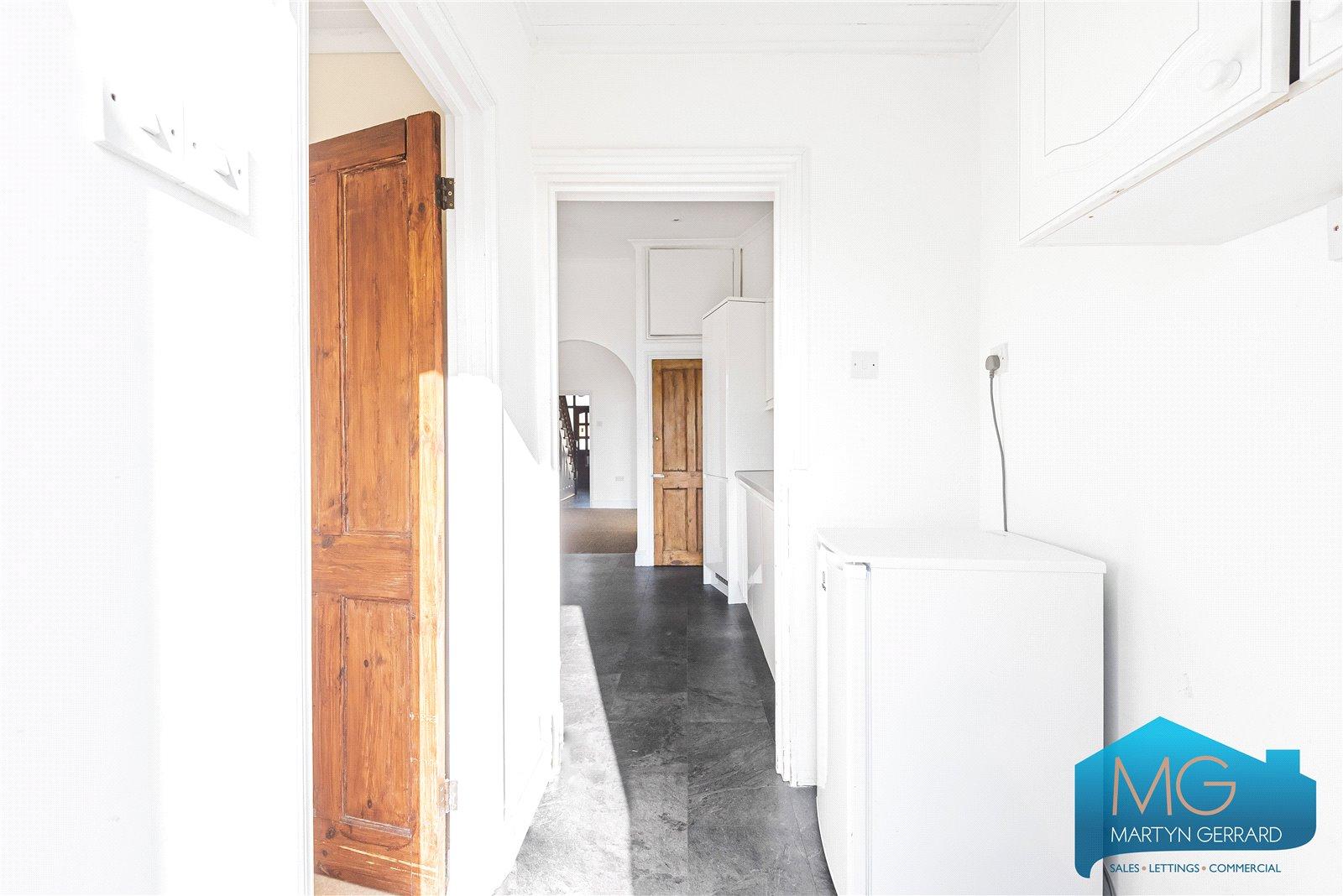 4 bedroom Semi-Detached House for sale - Martyn Gerrard