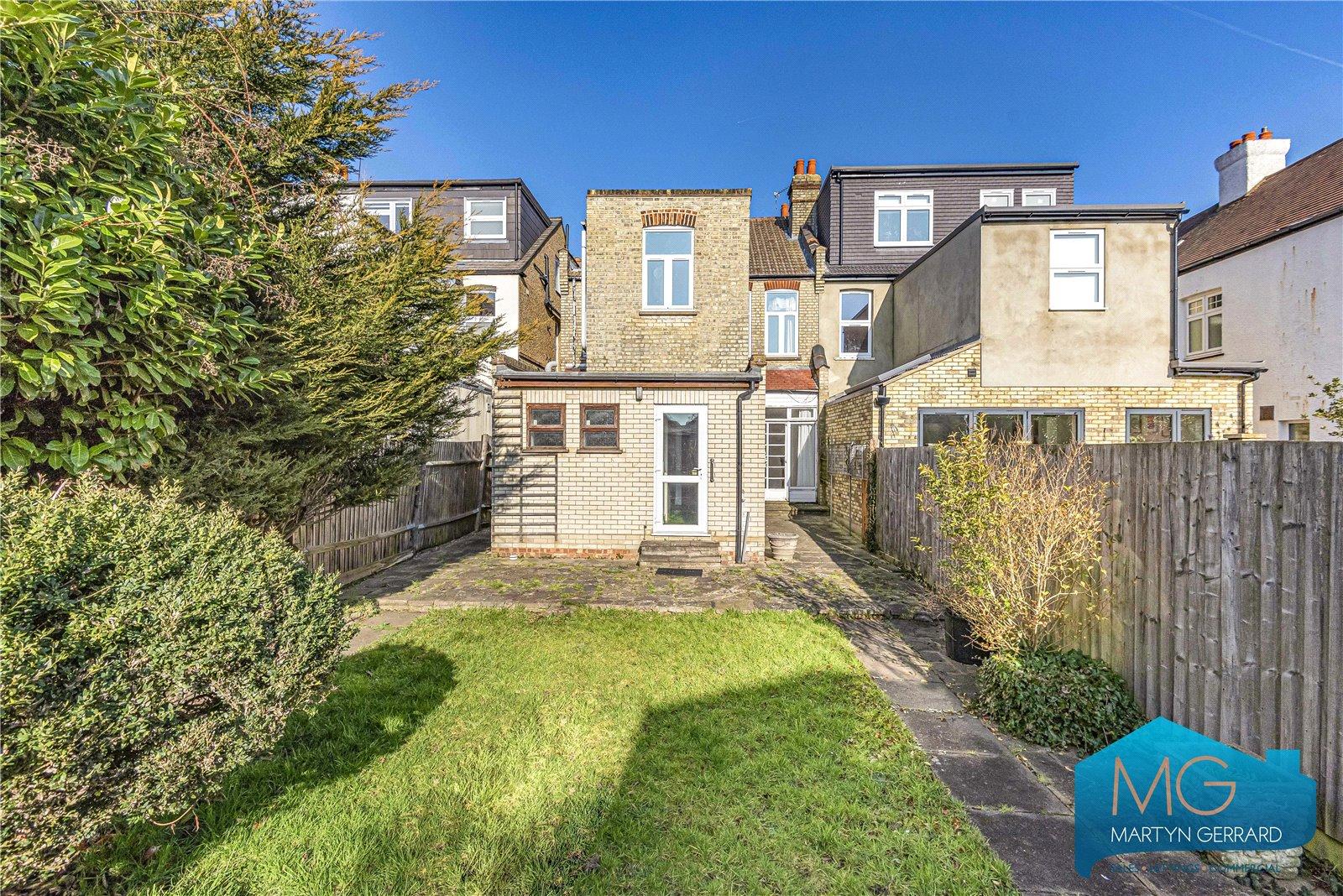 4 bedroom Semi-Detached House for sale - Martyn Gerrard