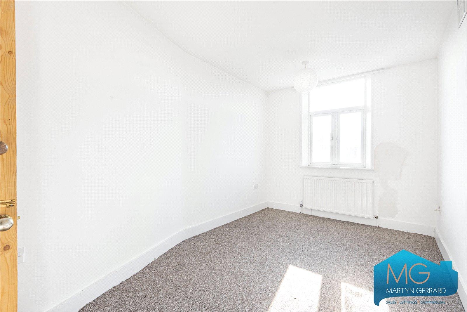 4 bedroom Semi-Detached House for sale - Martyn Gerrard
