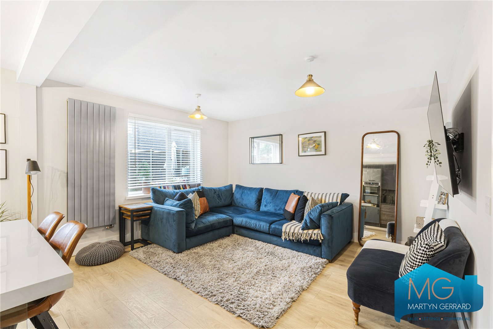 2 bedroom Terraced House for sale - Martyn Gerrard