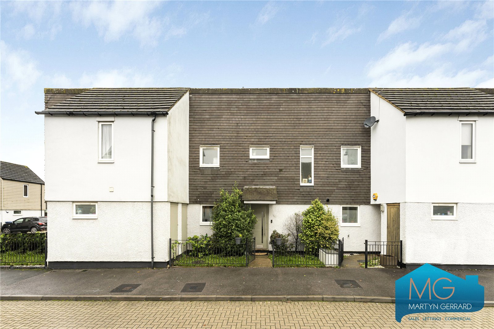 2 bedroom Terraced House for sale - Martyn Gerrard