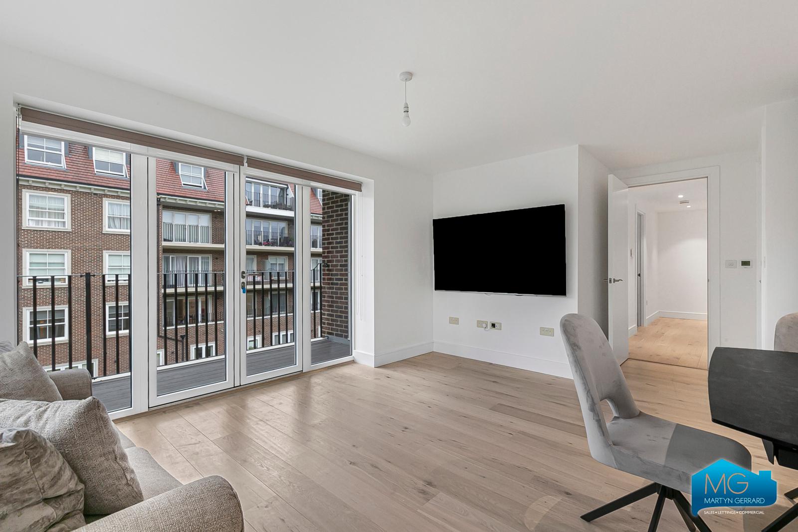 2 bedroom Apartment to rent - Martyn Gerrard