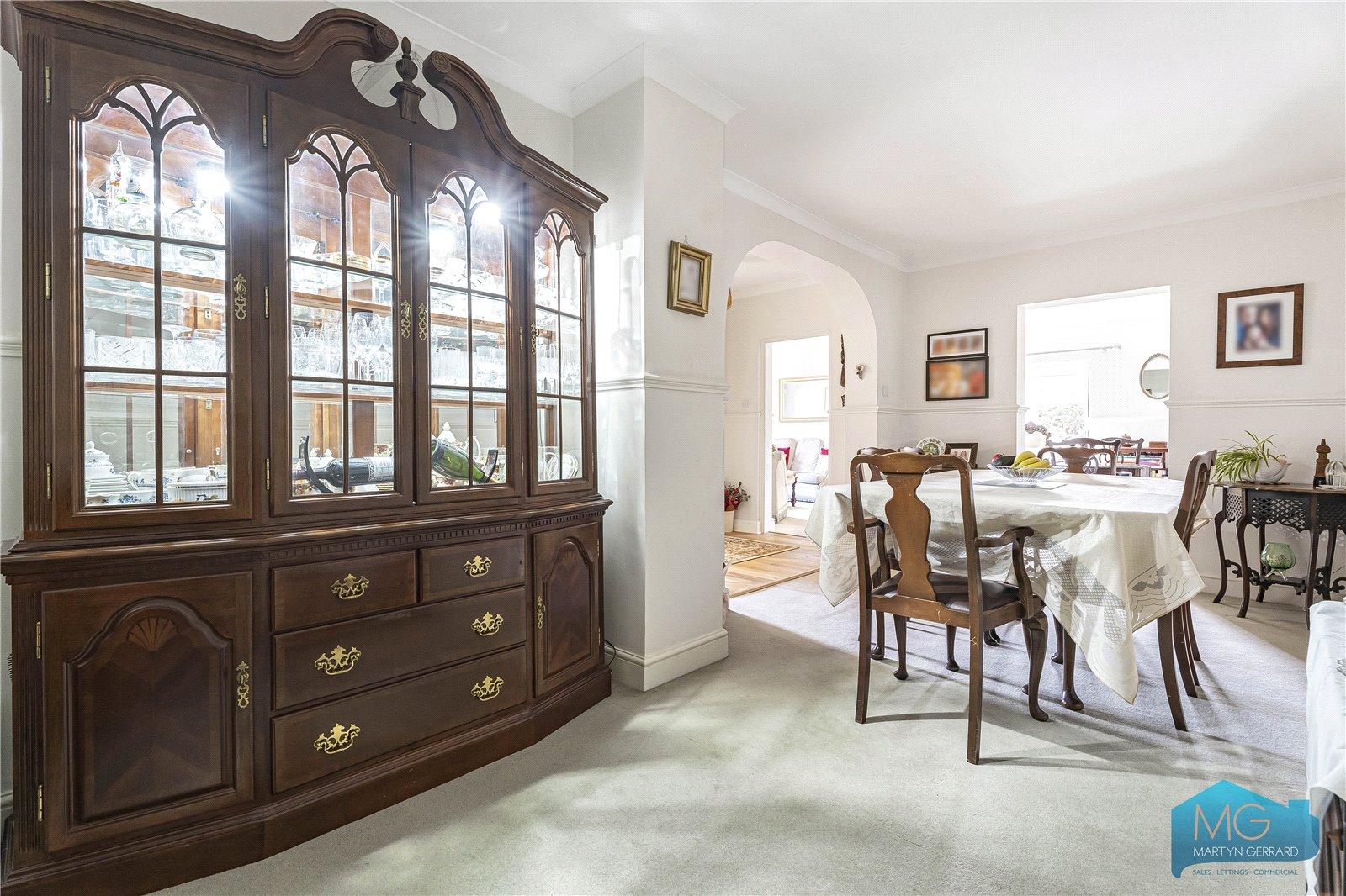 2 bedroom Ground Floor Flat for sale - Martyn Gerrard
