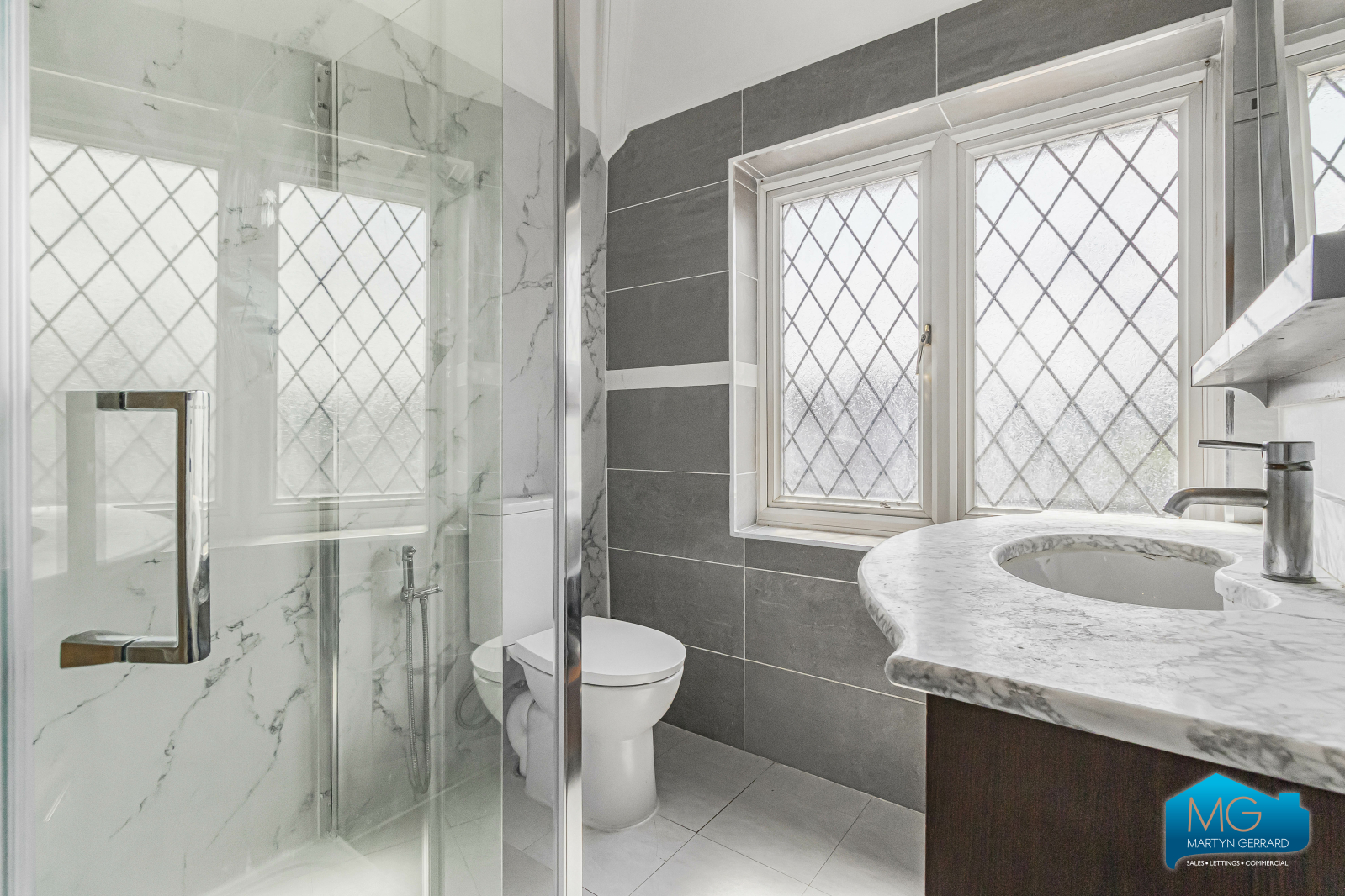 7 bedroom Detached House to rent - Martyn Gerrard