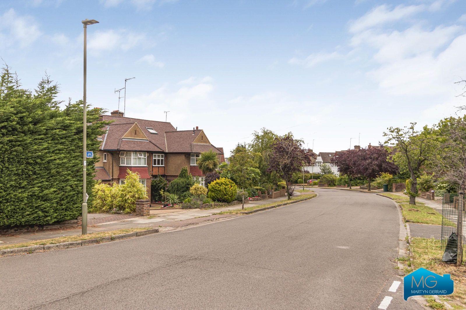 7 bedroom Detached House to rent - Martyn Gerrard