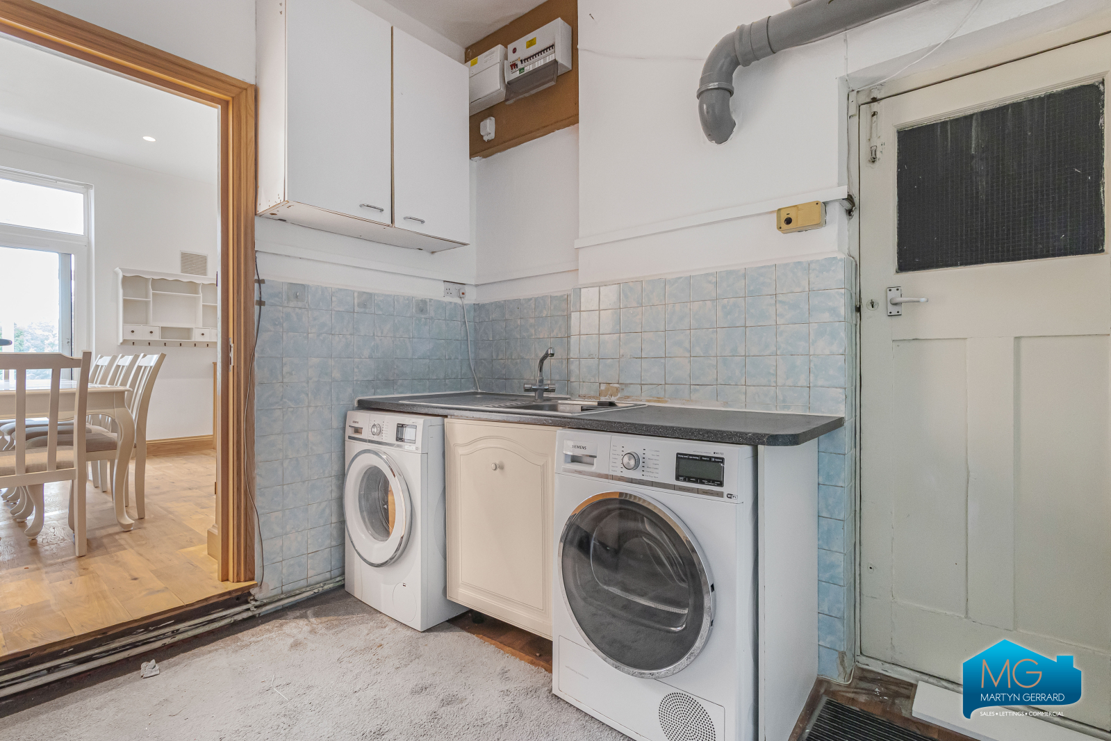 7 bedroom Detached House to rent - Martyn Gerrard