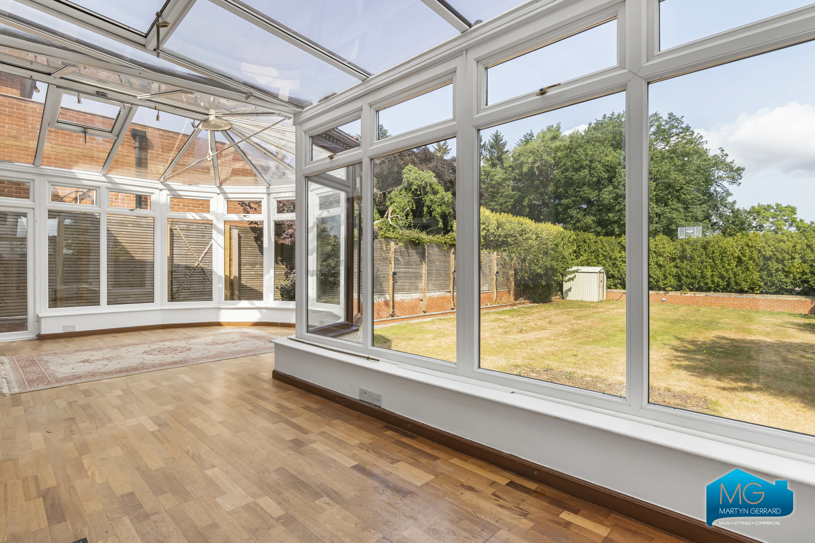 7 bedroom Detached House to rent - Martyn Gerrard