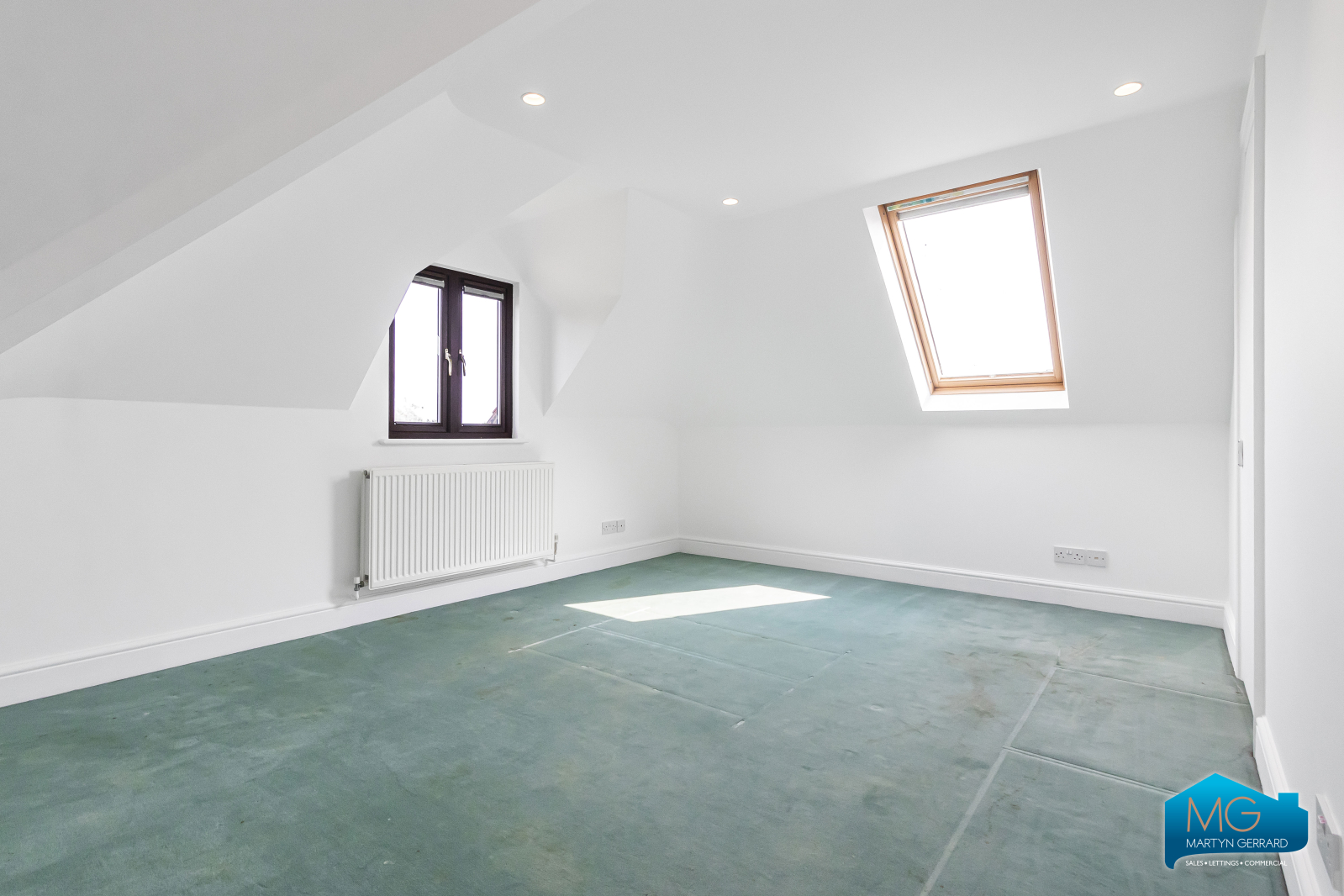 7 bedroom Detached House to rent - Martyn Gerrard