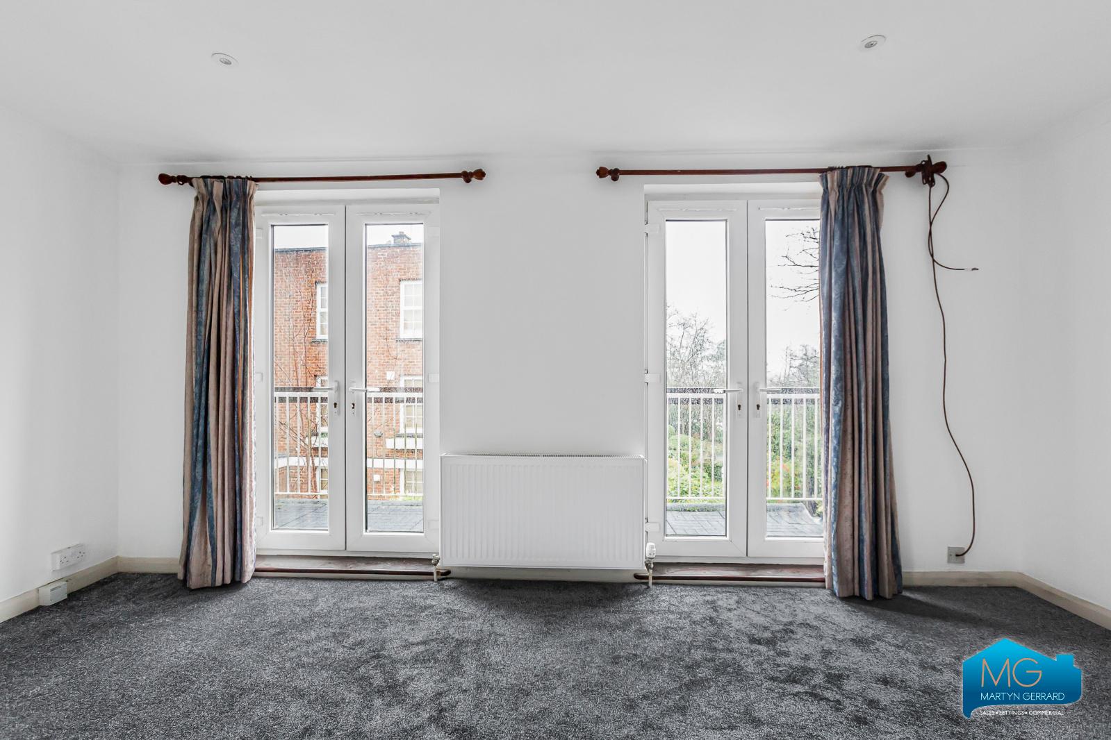 4 bedroom End of Terrace House to rent - Martyn Gerrard