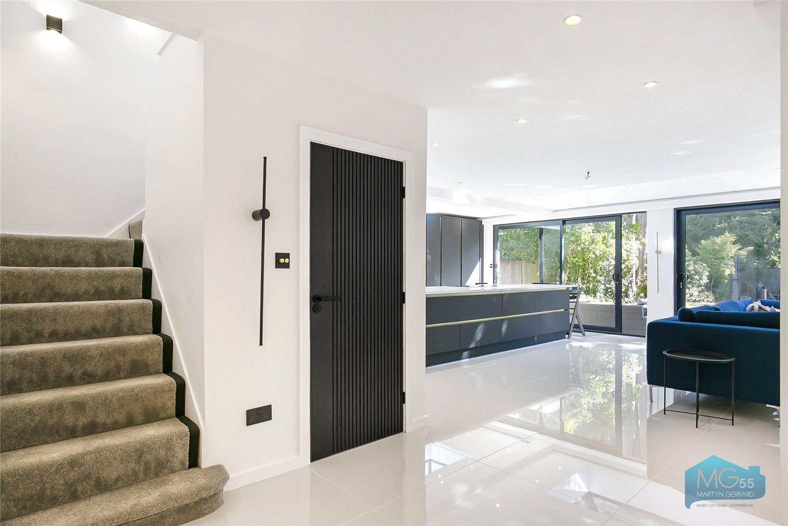 4 bedroom Detached House to rent - Martyn Gerrard