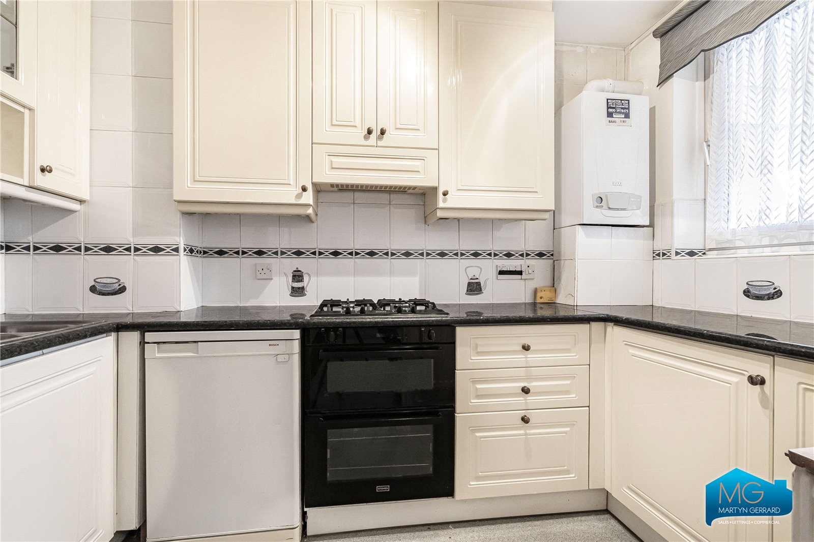 2 bedroom Apartment to rent - Martyn Gerrard