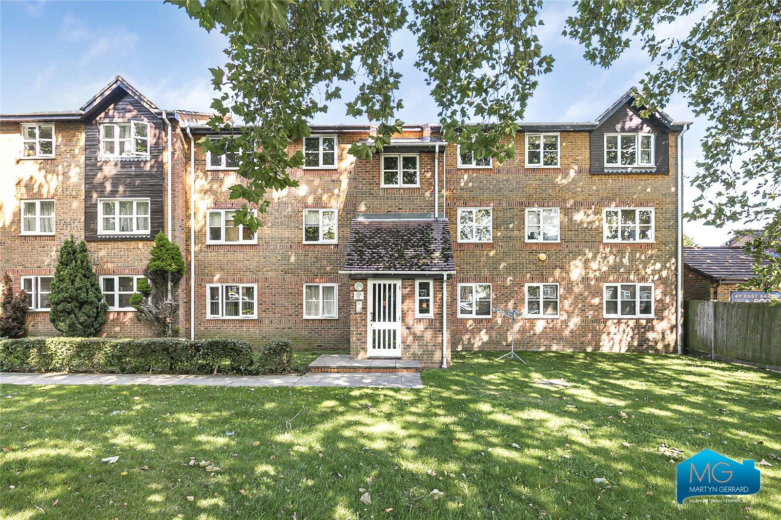 Stevenson Close, Barnet, London, EN5+ - Martyn Gerrard