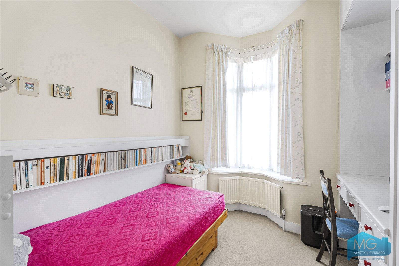 3 bedroom Terraced House for sale - Martyn Gerrard