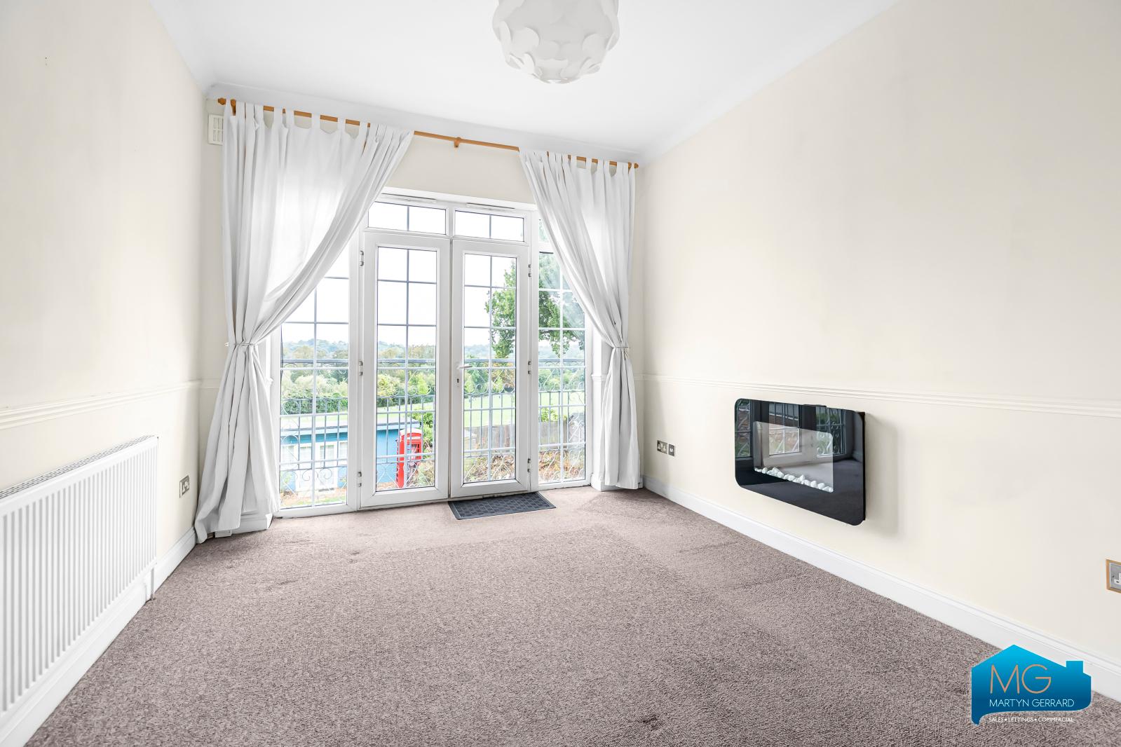 2 bedroom Apartment to rent - Martyn Gerrard
