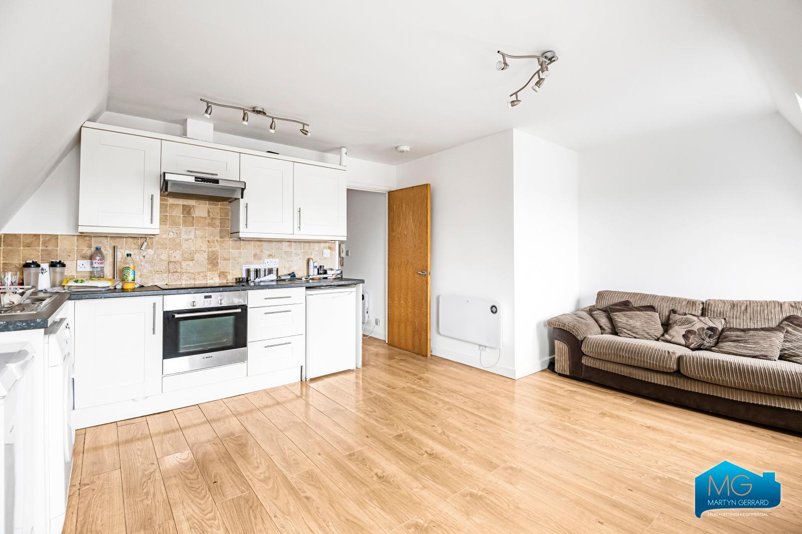 1 bedroom Apartment to rent - Martyn Gerrard