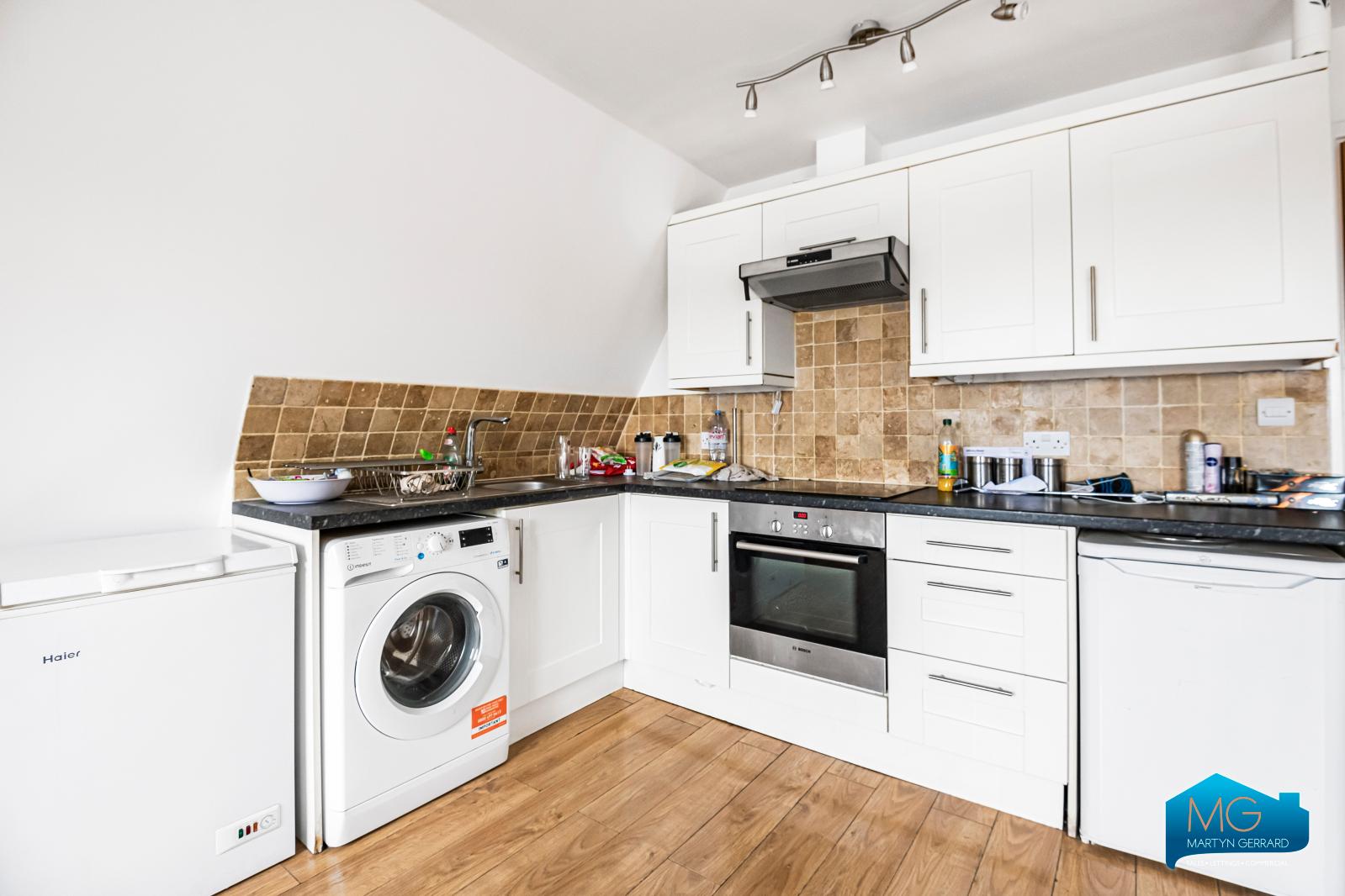 1 bedroom Apartment to rent - Martyn Gerrard