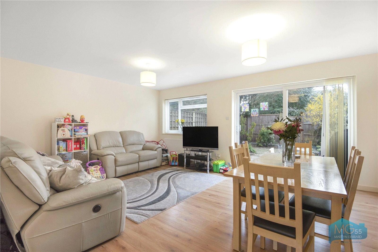 3 bedroom Terraced House to rent - Martyn Gerrard