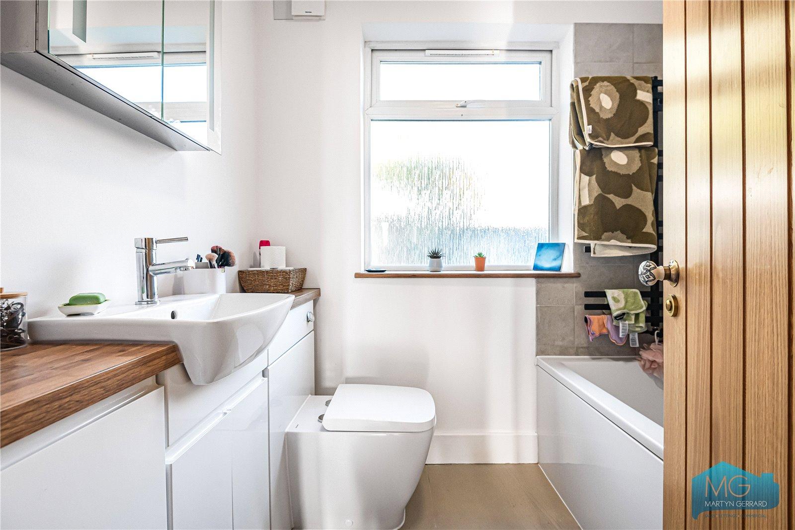 2 bedroom Maisonette for sale - Martyn Gerrard
