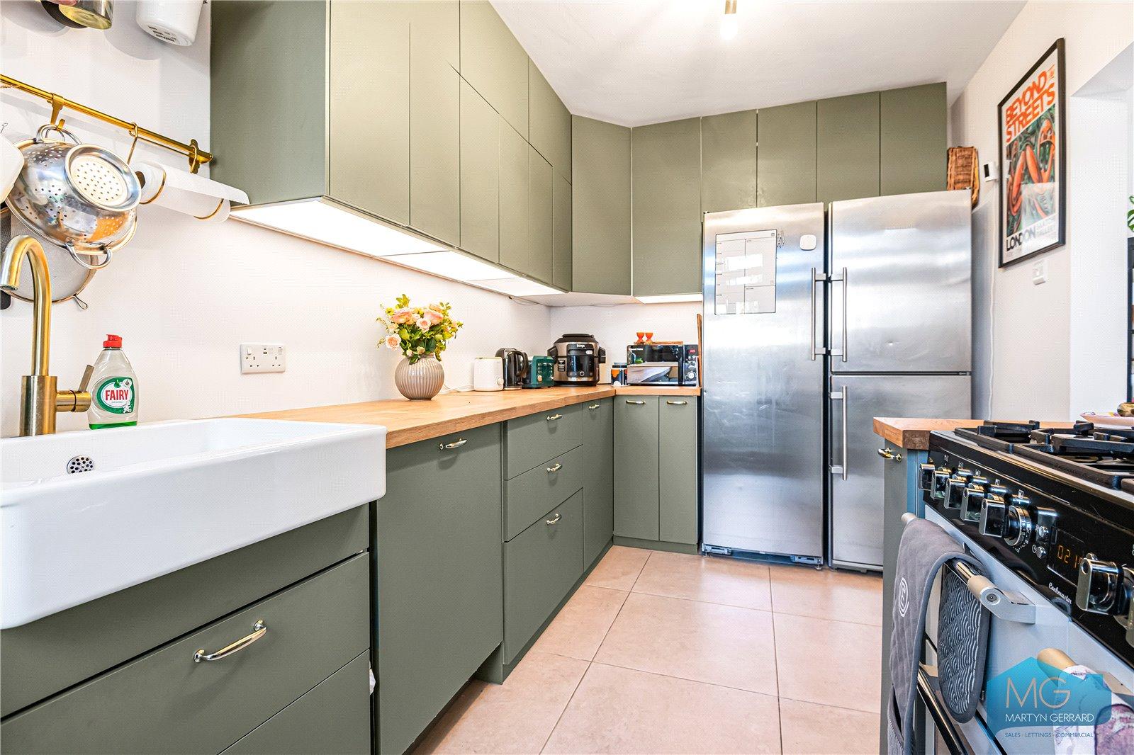 2 bedroom Maisonette for sale - Martyn Gerrard