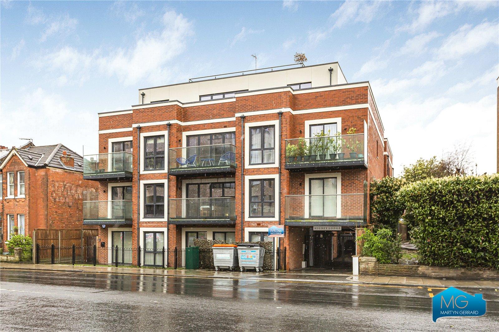 1 bedroom Ground Floor Flat to rent - Martyn Gerrard