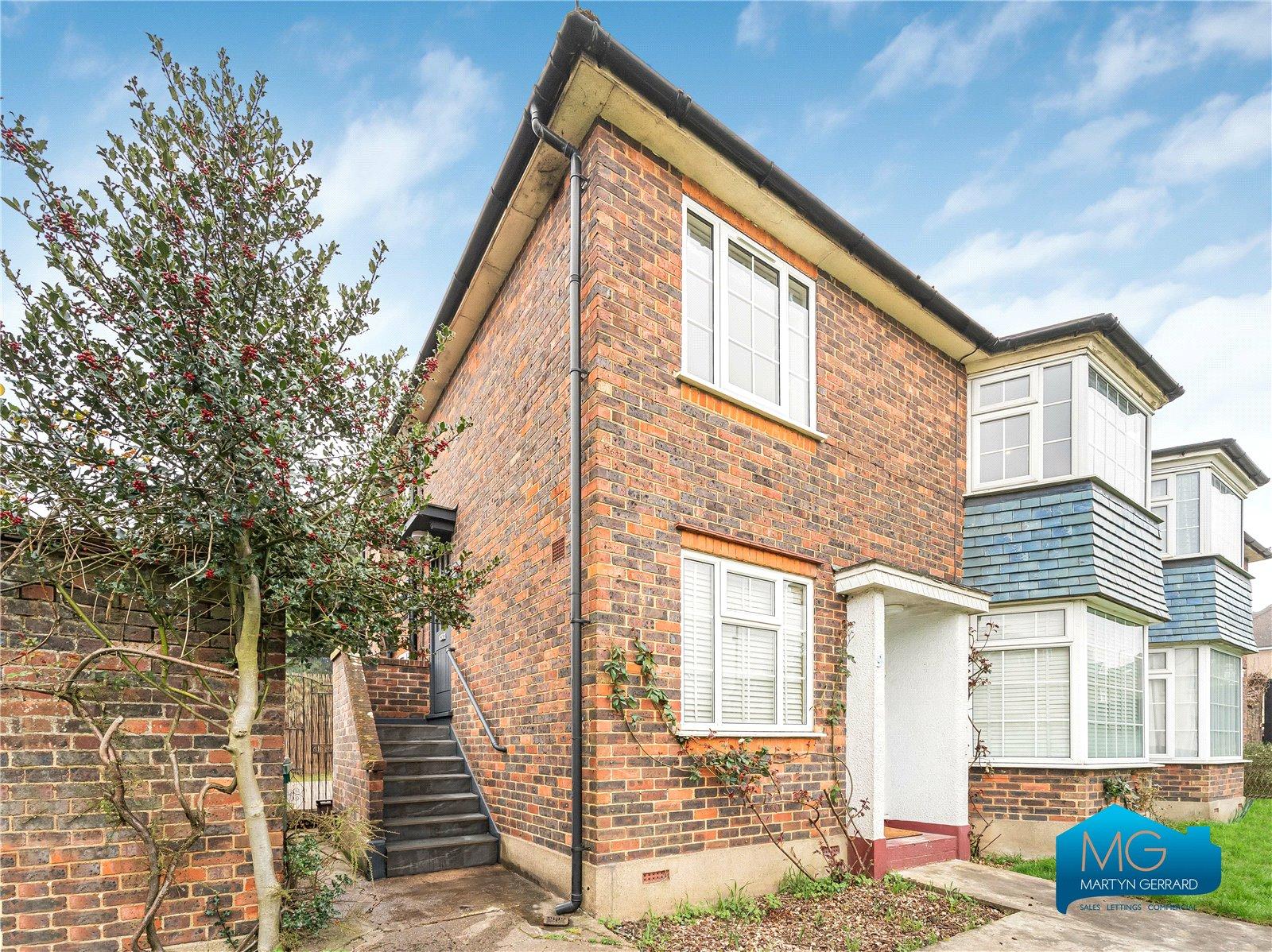 2 bedroom Maisonette to rent - Martyn Gerrard