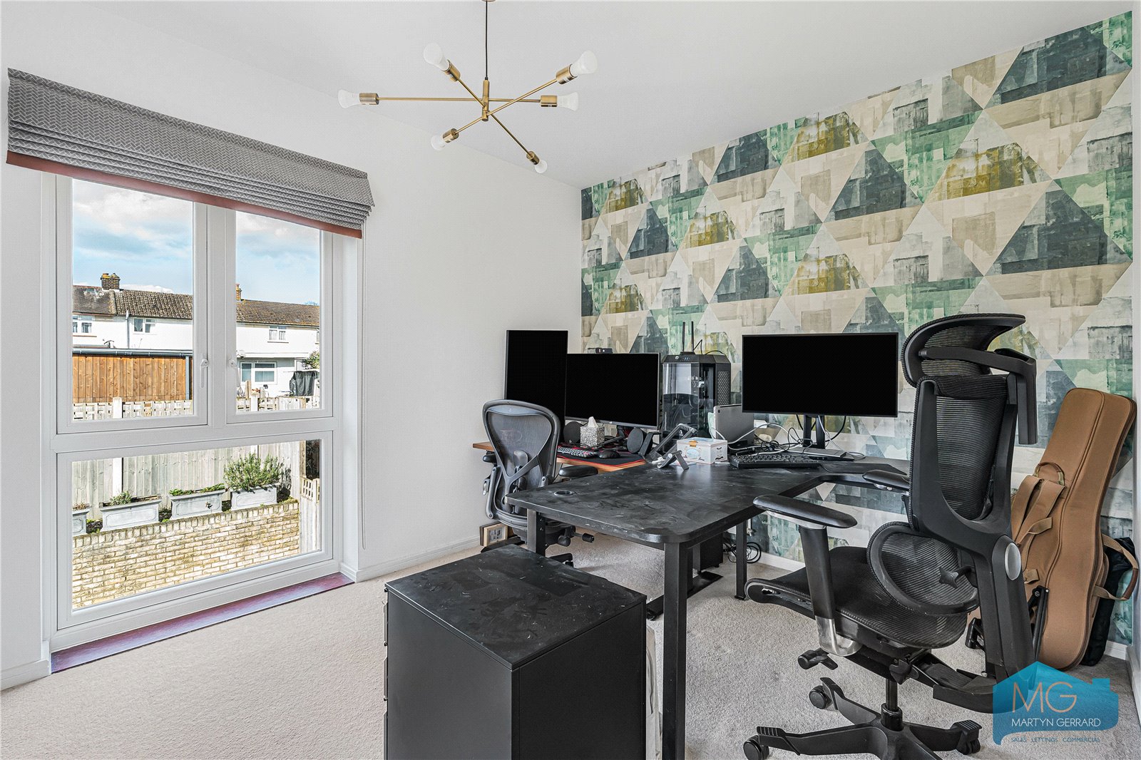 4 bedroom End of Terrace House for sale - Martyn Gerrard