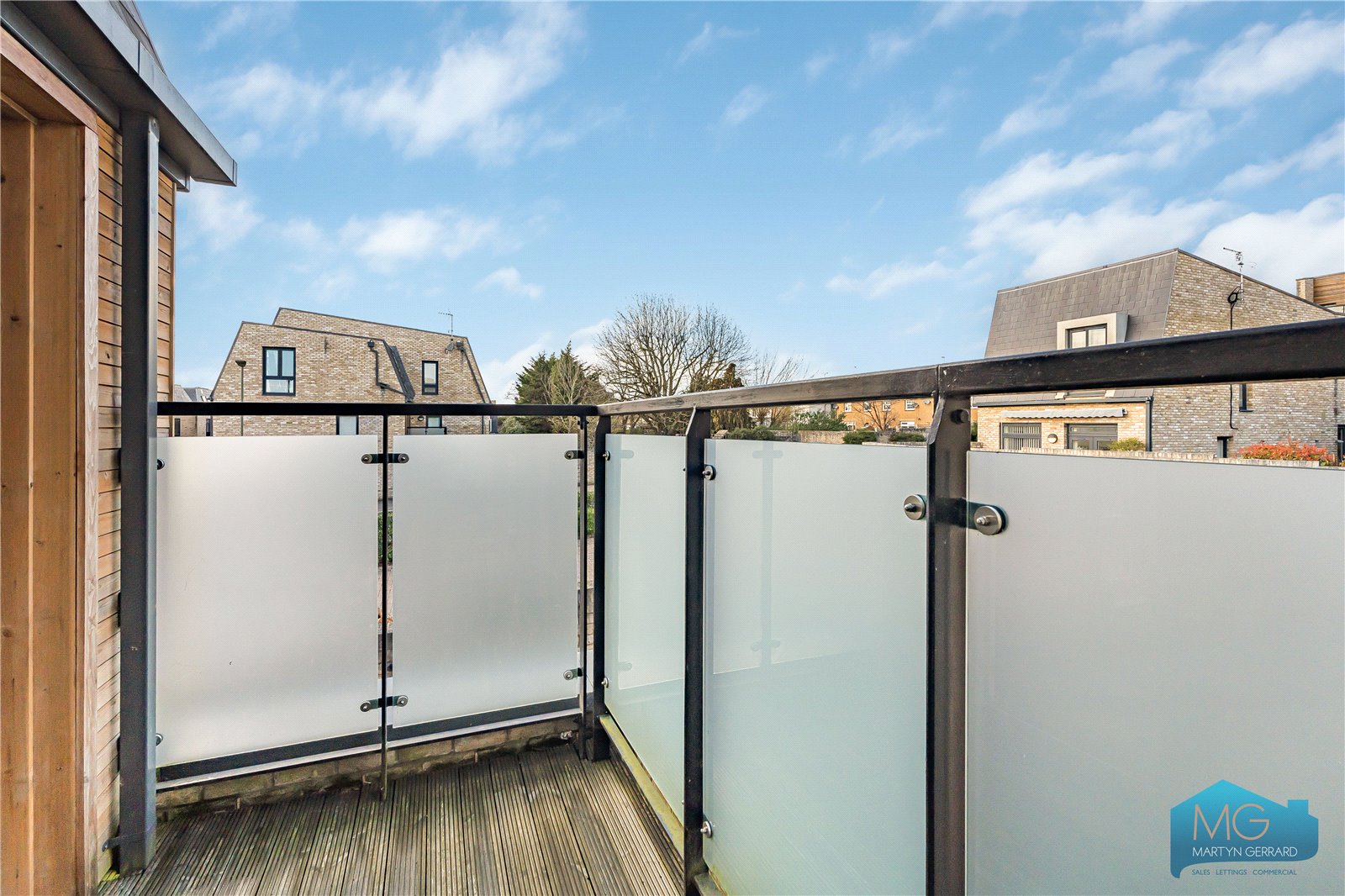 4 bedroom End of Terrace House for sale - Martyn Gerrard