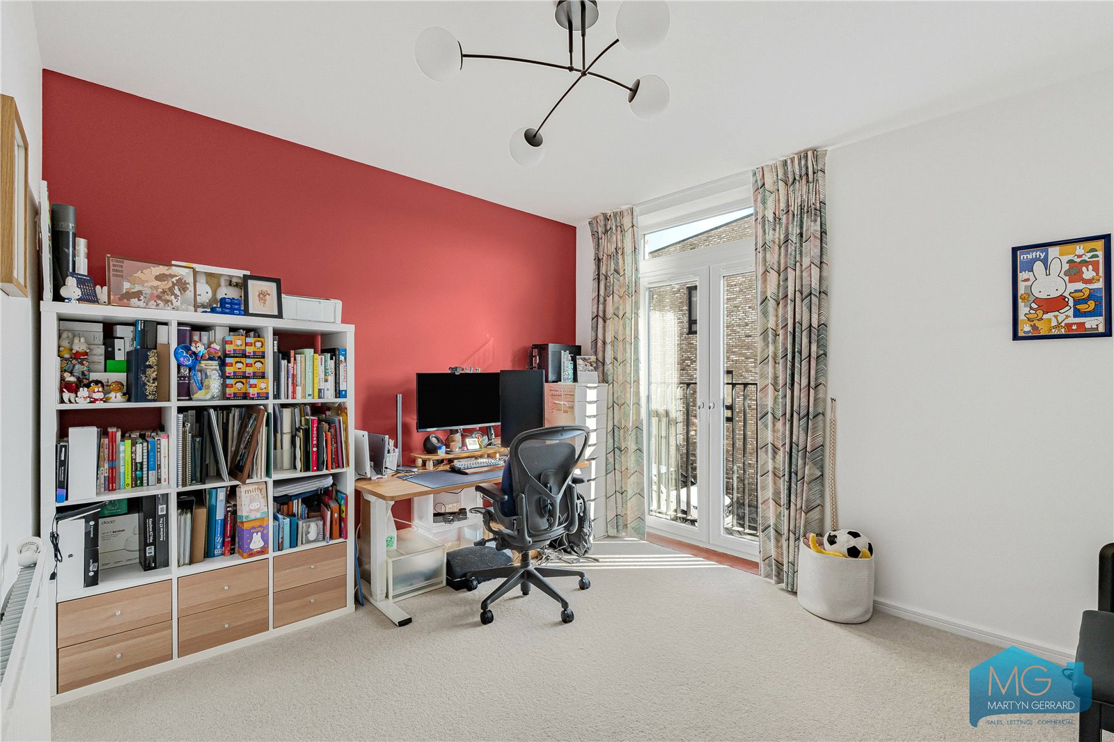 4 bedroom End of Terrace House for sale - Martyn Gerrard