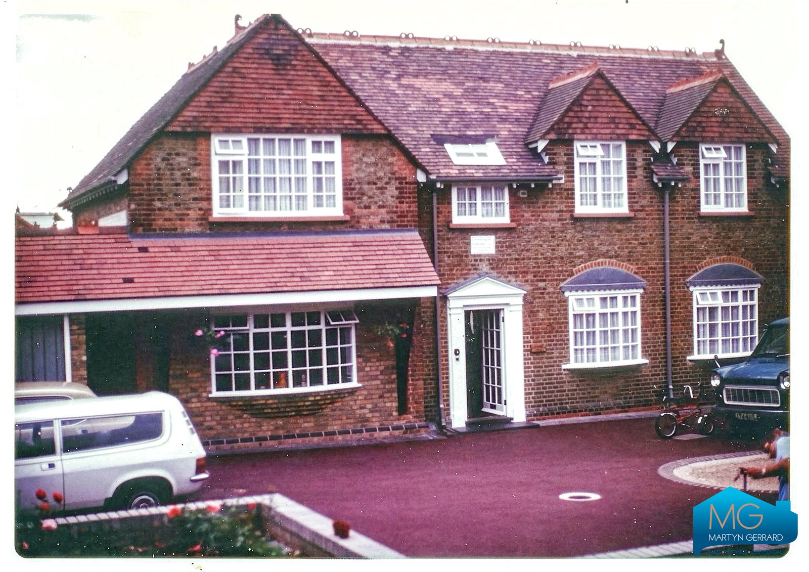 4 bedroom Detached House for sale - Martyn Gerrard