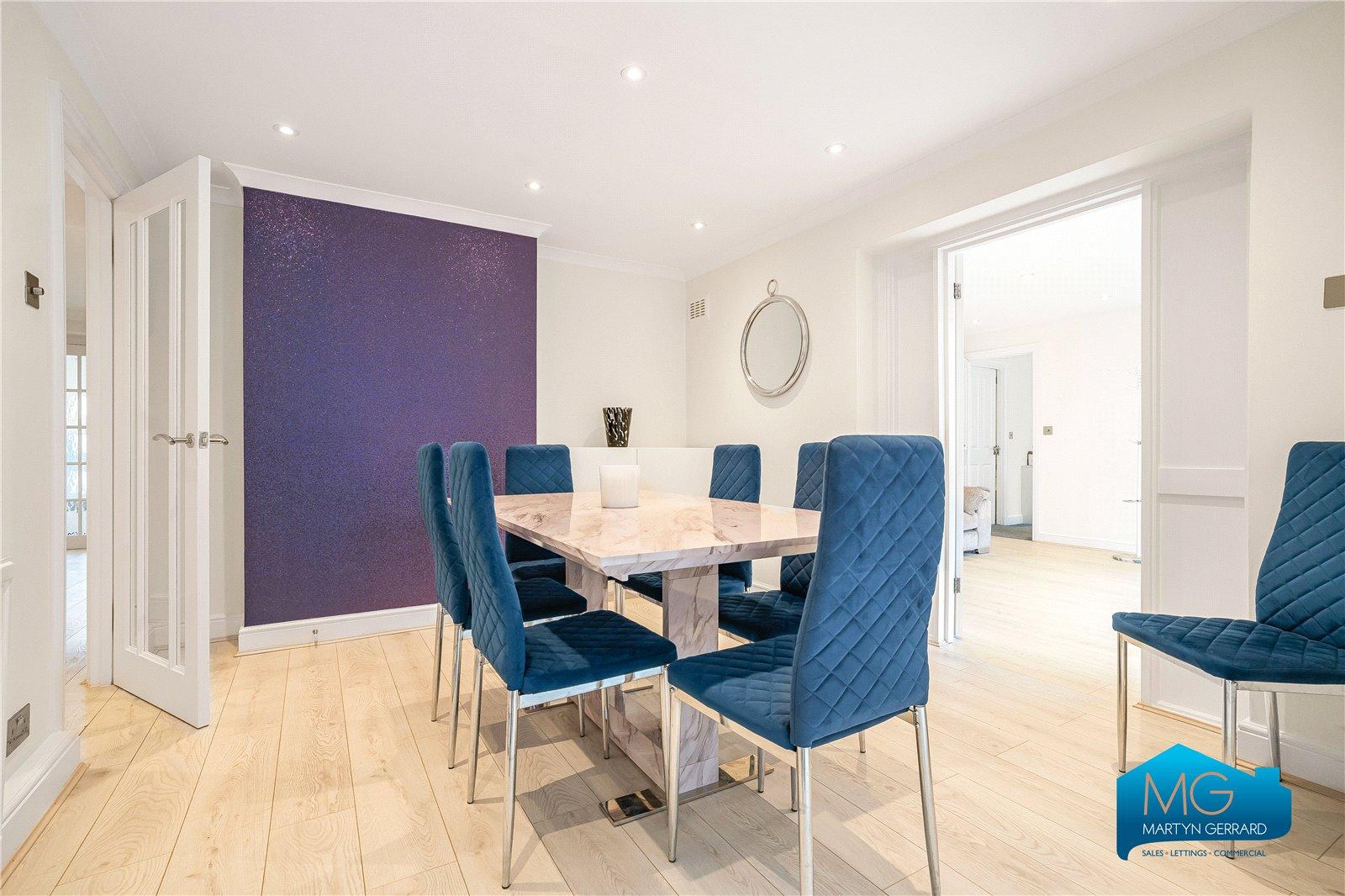 4 bedroom Semi-Detached House to rent - Martyn Gerrard