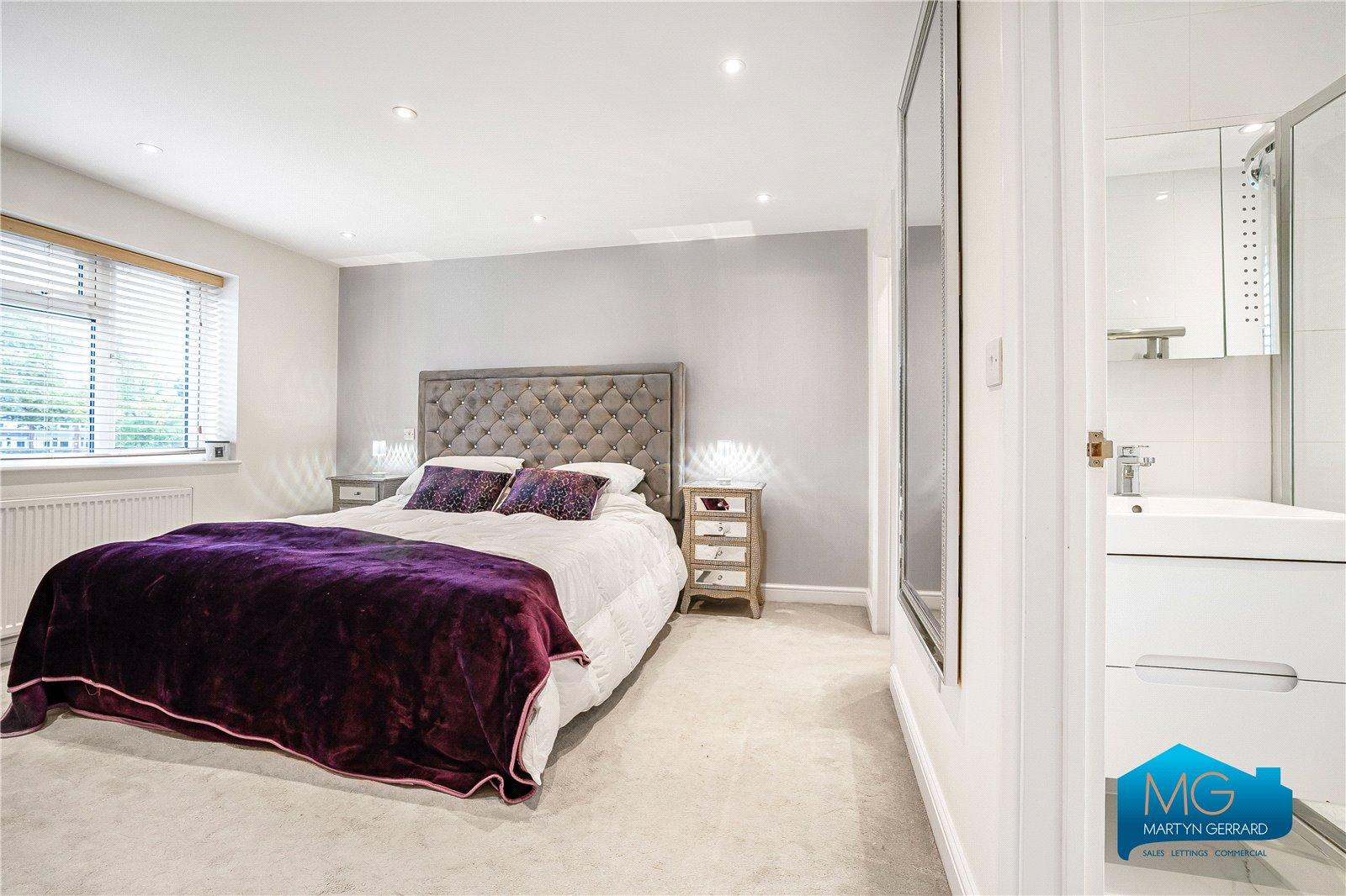 4 bedroom Semi-Detached House to rent - Martyn Gerrard
