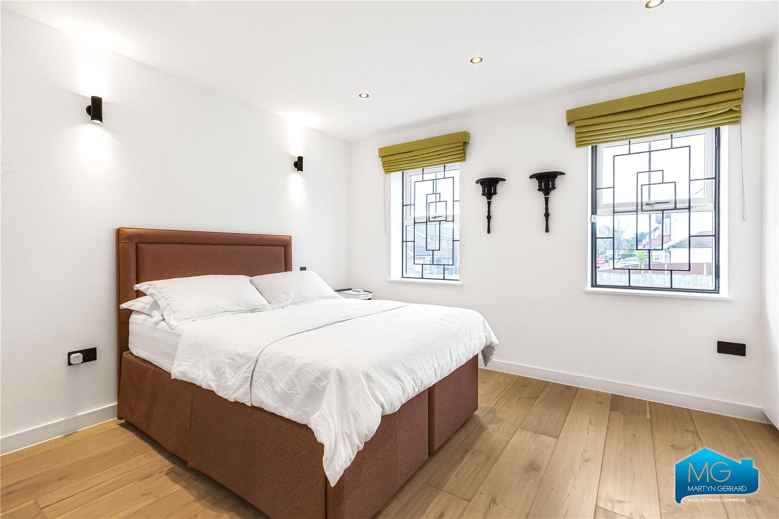 3 bedroom End of Terrace House to rent - Martyn Gerrard