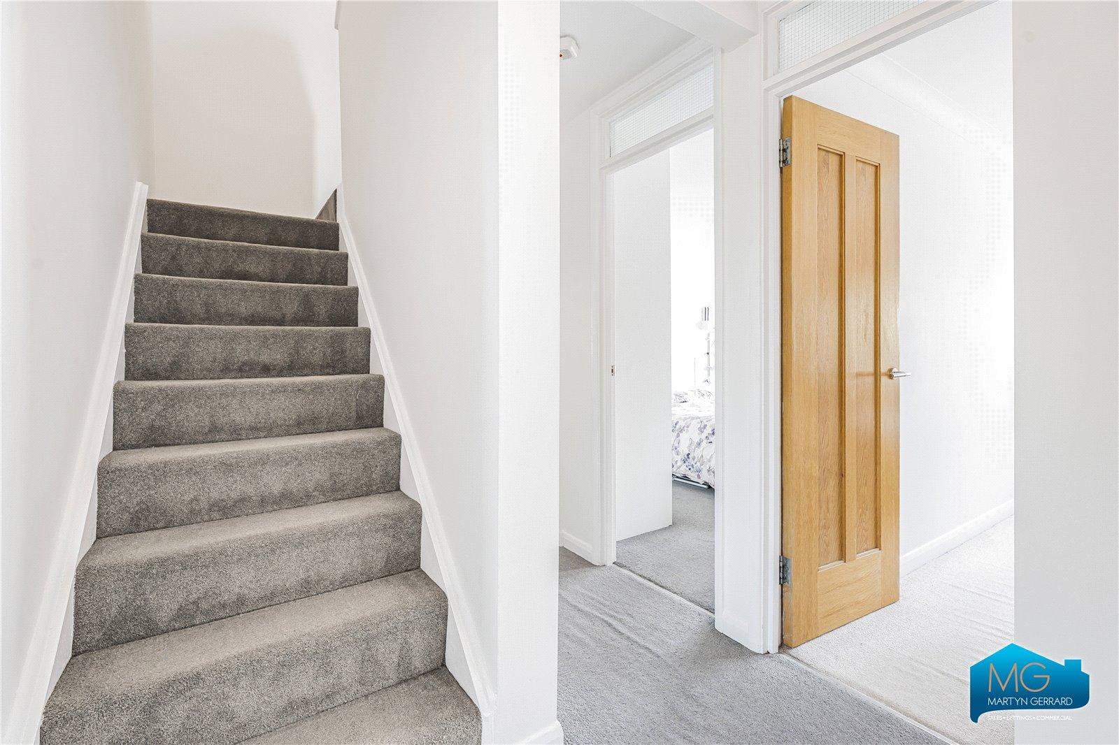 4 bedroom Semi-Detached House to rent - Martyn Gerrard