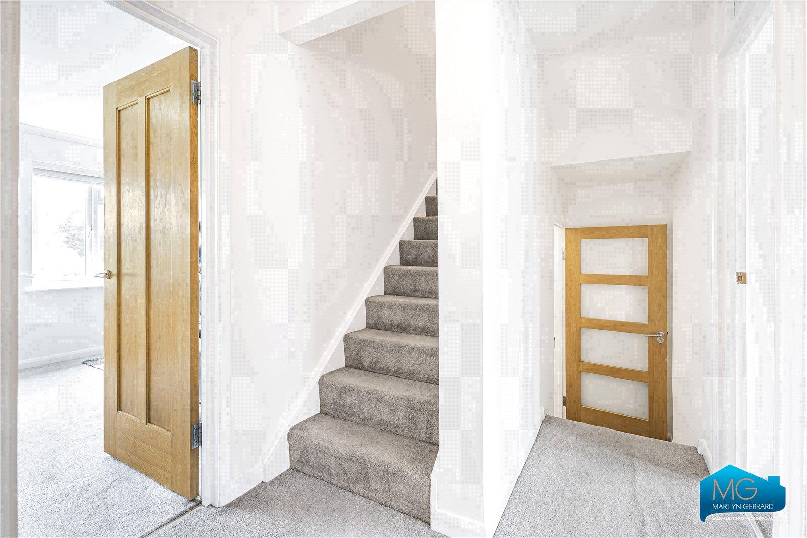 4 bedroom Semi-Detached House to rent - Martyn Gerrard