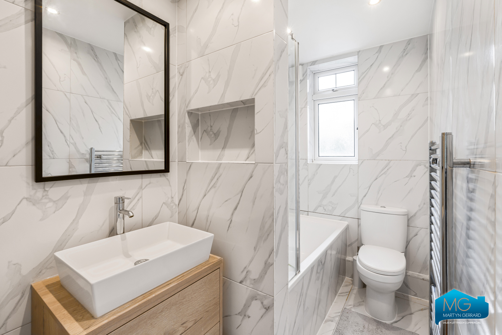 2 bedroom Apartment to rent - Martyn Gerrard
