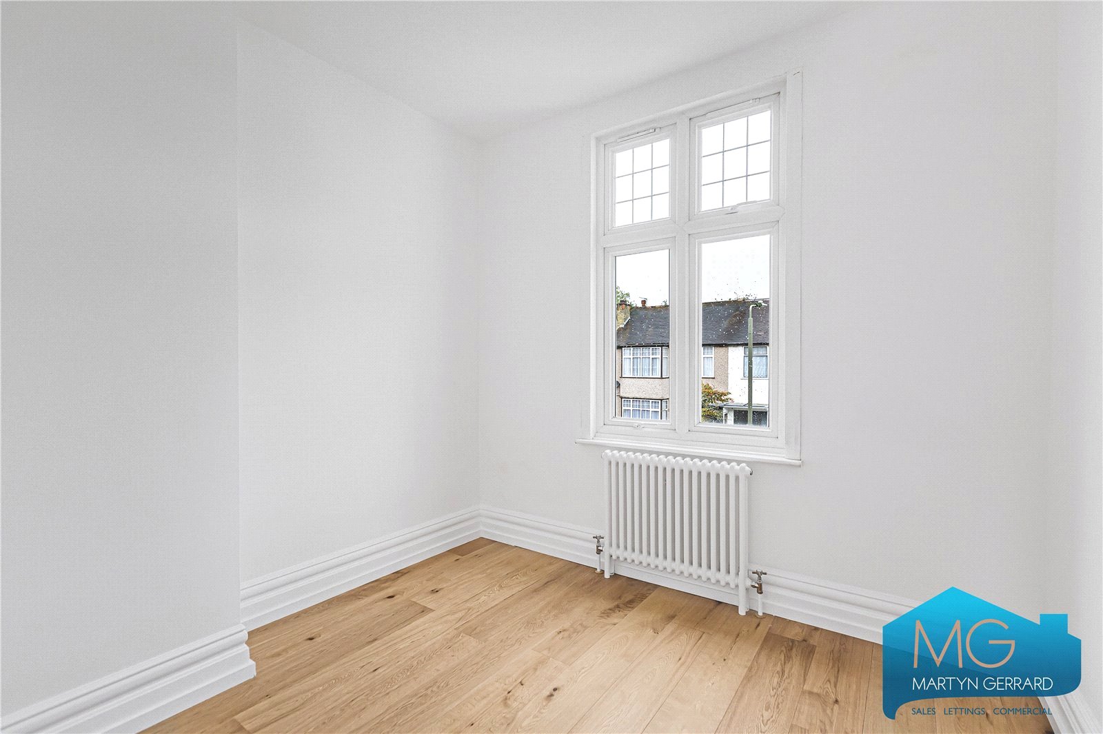 5 bedroom Semi-Detached House to rent - Martyn Gerrard