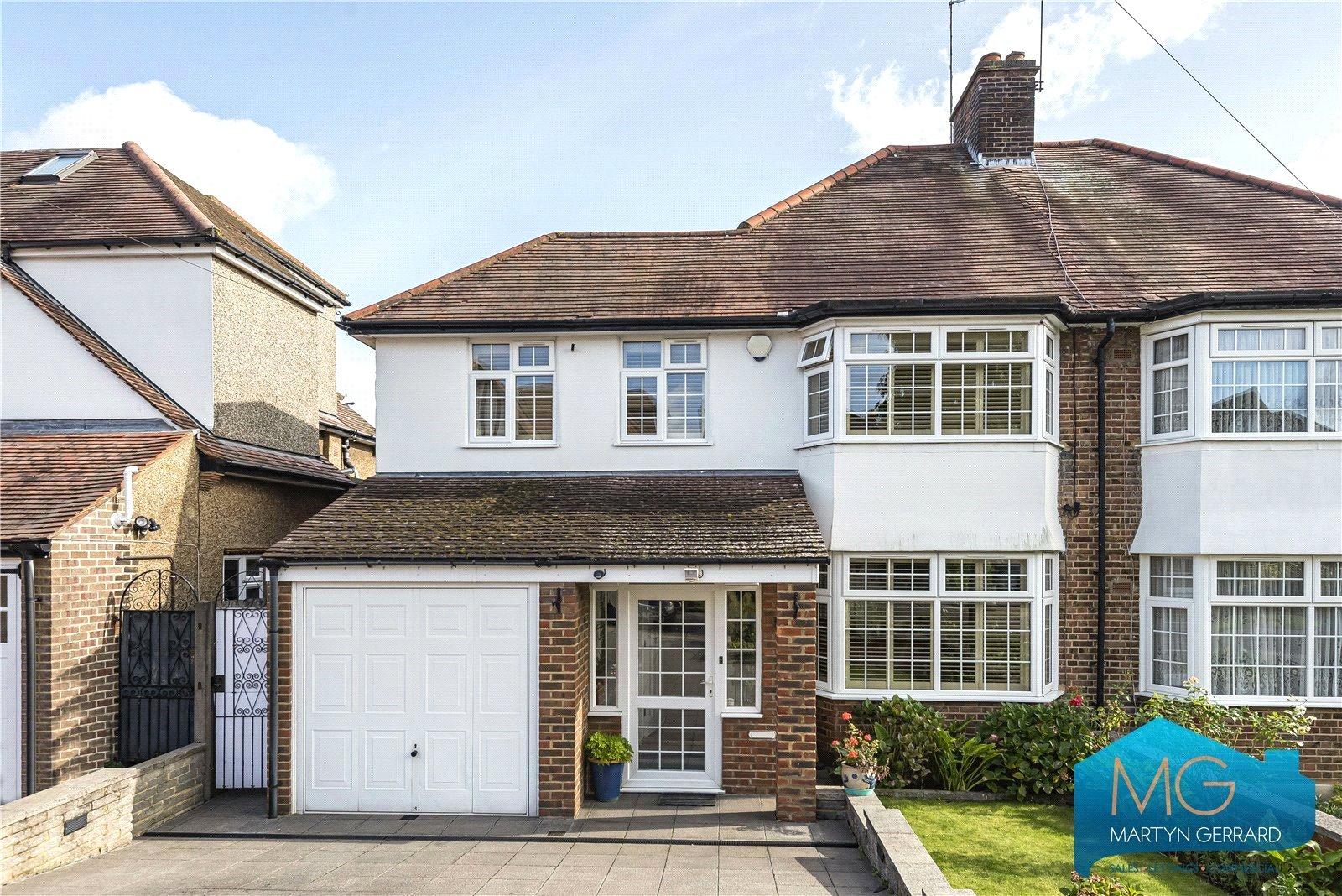 3 bedroom Semi-Detached House to rent - Martyn Gerrard